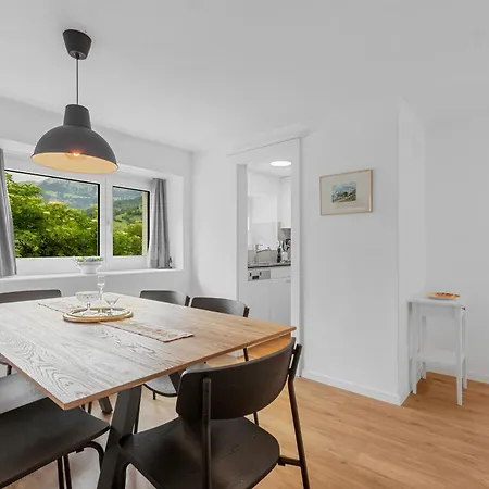 'rosmarin' Apartment Schiers